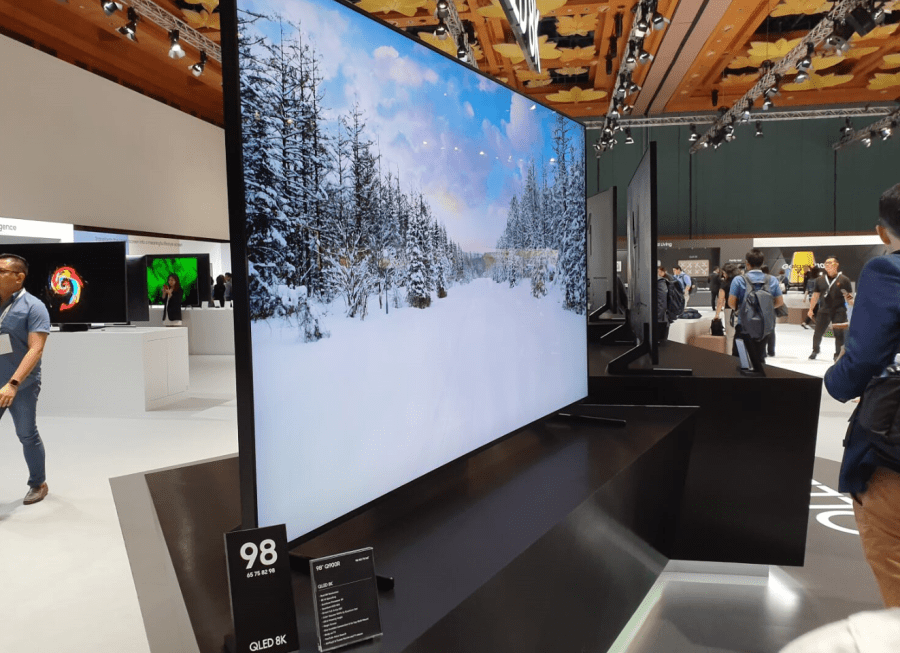 Samsung's 98" 8KTV costs an outrageous A99,999 techAU